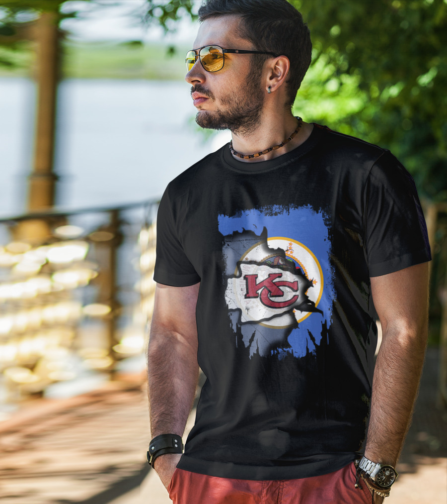 Minnesota Flag With Kansas City Chiefs T-Shirt
