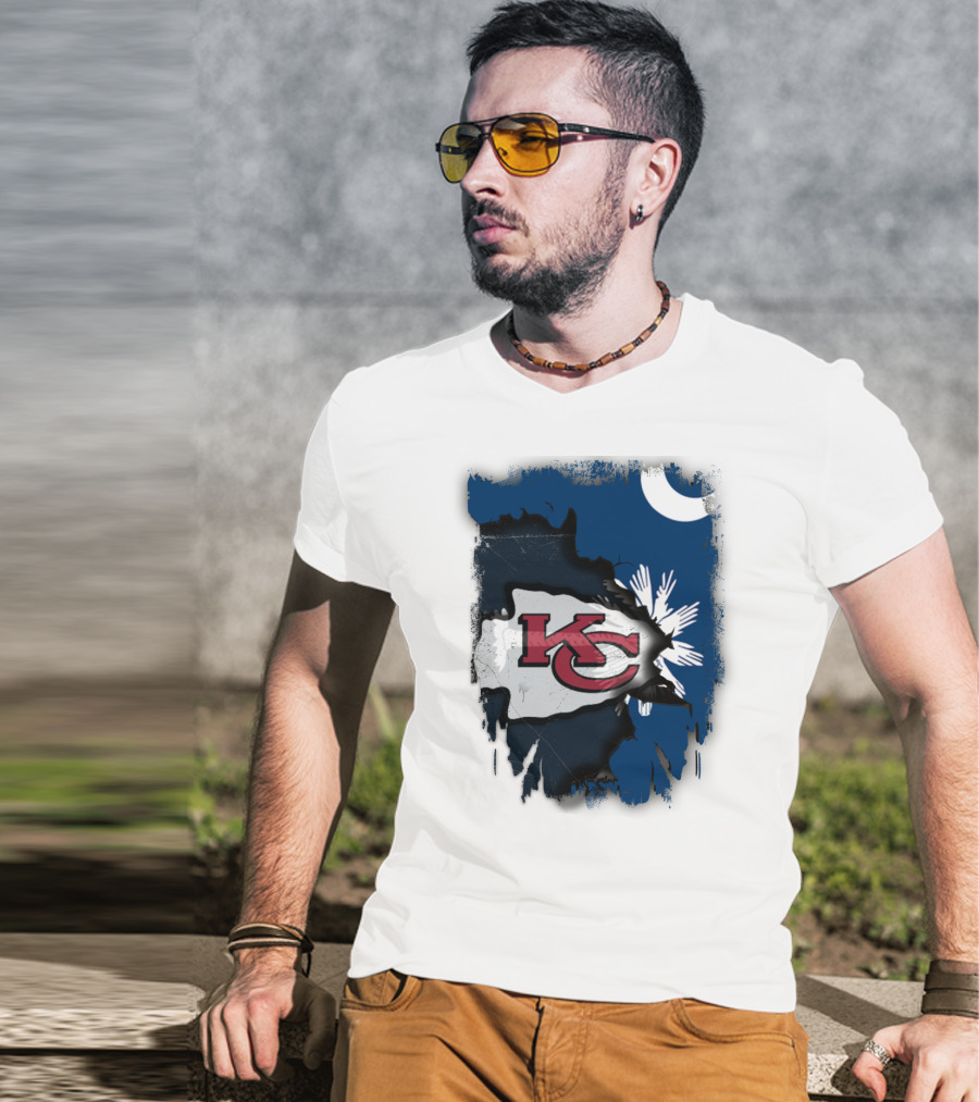 KC Chiefs Meet South Carolina Flag United T-Shirt