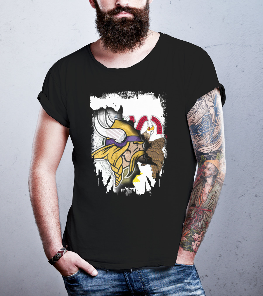 Illinois State Seal With Vikings Helmet Profile T-Shirt