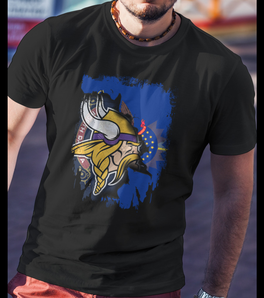 Vikings North Dakota Flag Fusion T-Shirt