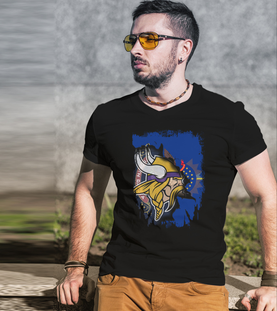 Vikings North Dakota Flag Fusion T-Shirt