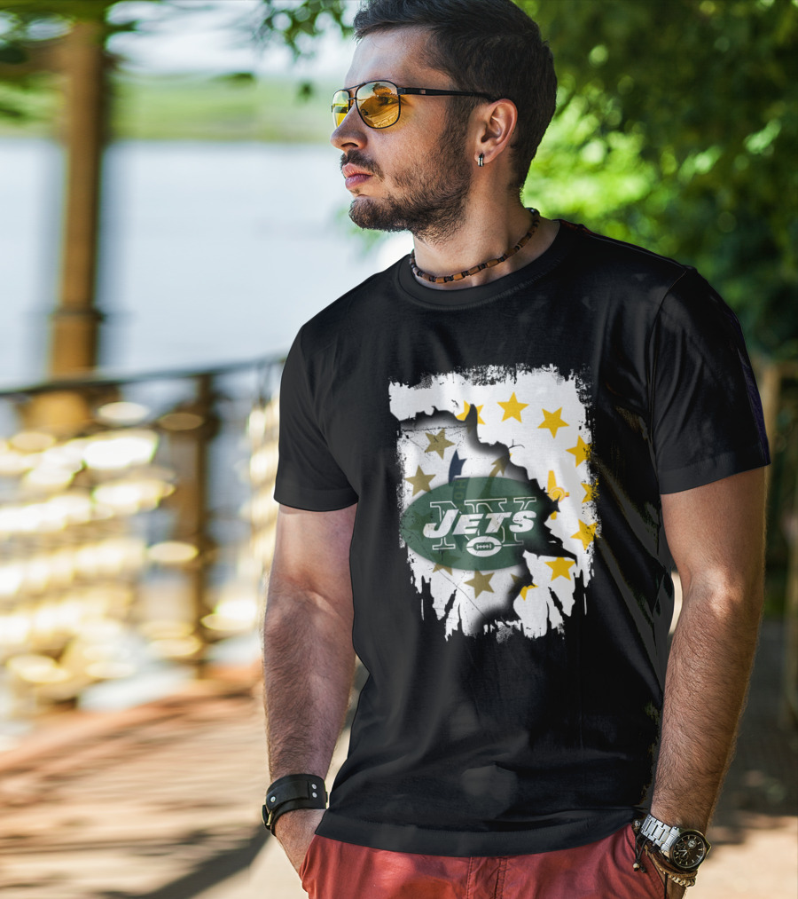 Rhode Island Map With Stars And Jets T-Shirt