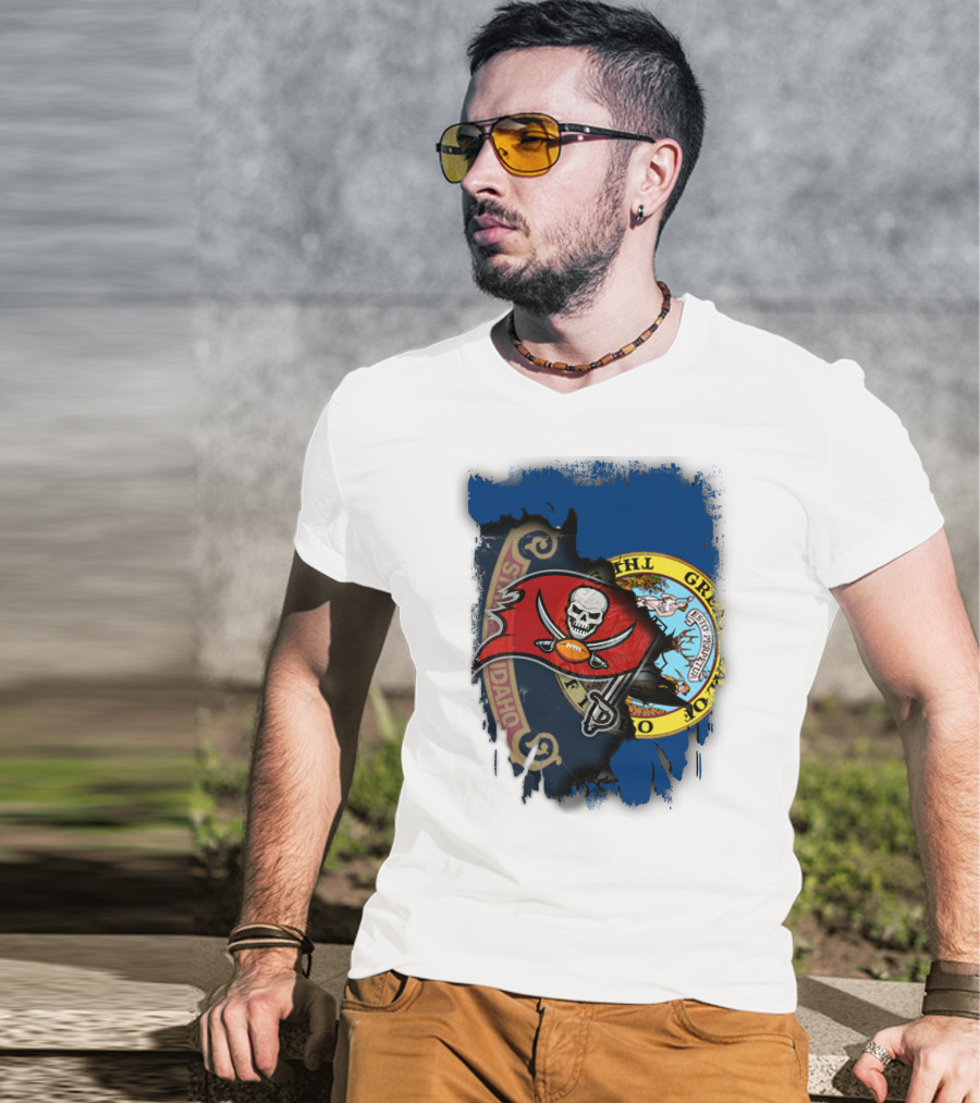 Idaho State Meets Buccaneers Flag Fusion T-Shirt