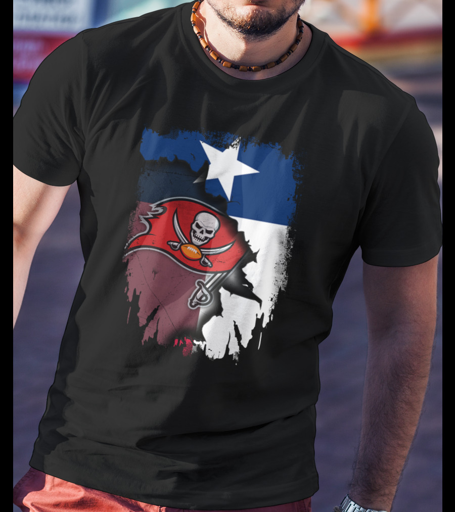 Texas Flag And Tampa Bay Buccaneers Skull And Swords Football Logo Combination T-Shirt