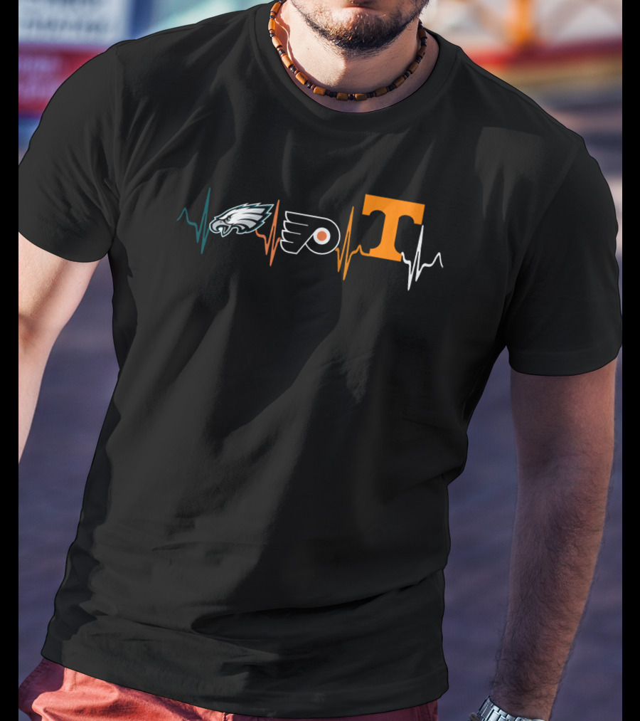 Philadelphia Eagles And Flyers Love With Tennessee Volunteers Heartbeat T-Shirt