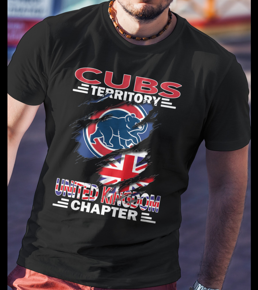 Cubs Territory United Kingdom Chapter Cubs Bear Logo With Union Jack Background T-Shirt