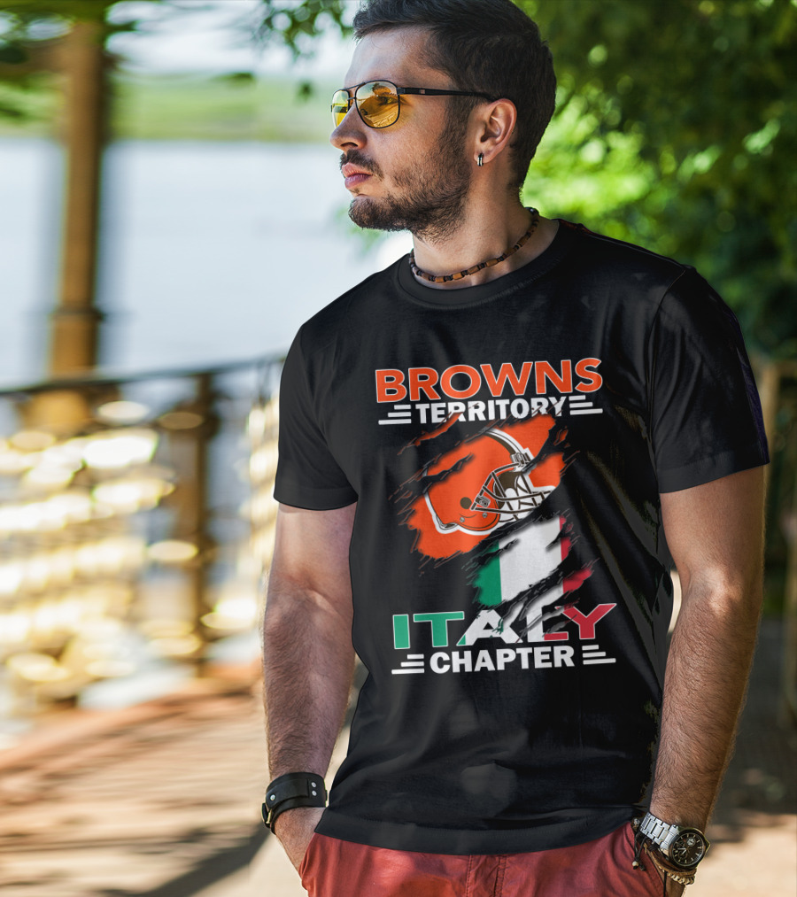 Browns Territory Italy Chapter Cleveland Football Helmet And Italian Flag T-Shirt