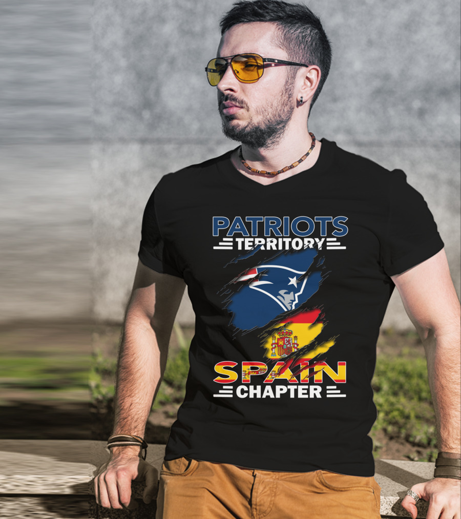 Patriots Territory Spain Chapter With Team Logo And Flag T-Shirt