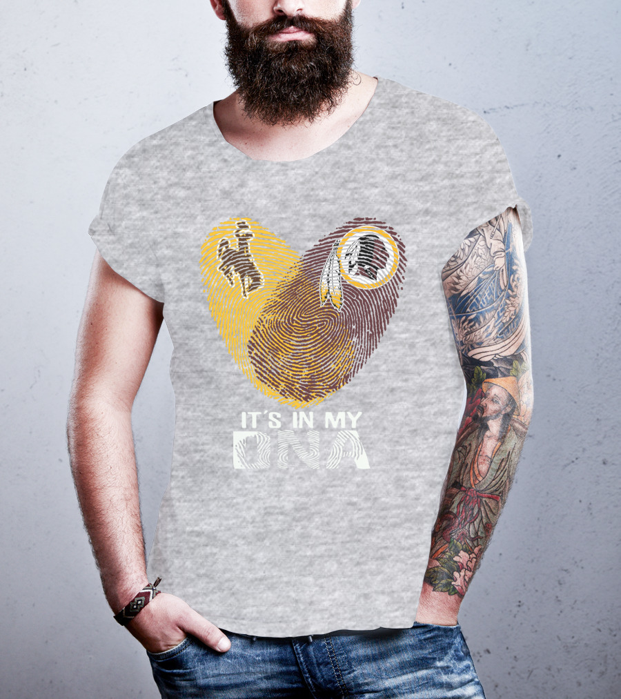 It's In My Dna Wyoming Cowboys Washington Redskins T-Shirt