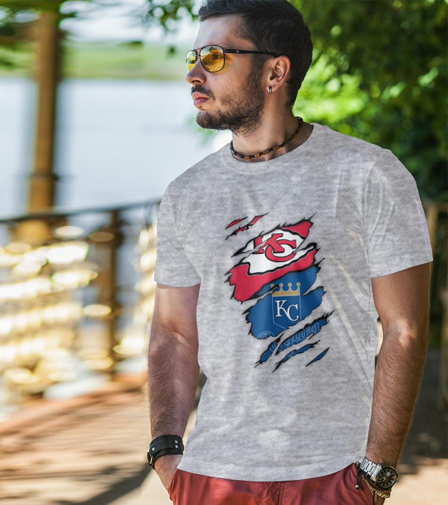 Kansas City Royals Kc And Kansas City Chiefs Arrowhead Red Blue Logo Fusion T-Shirt