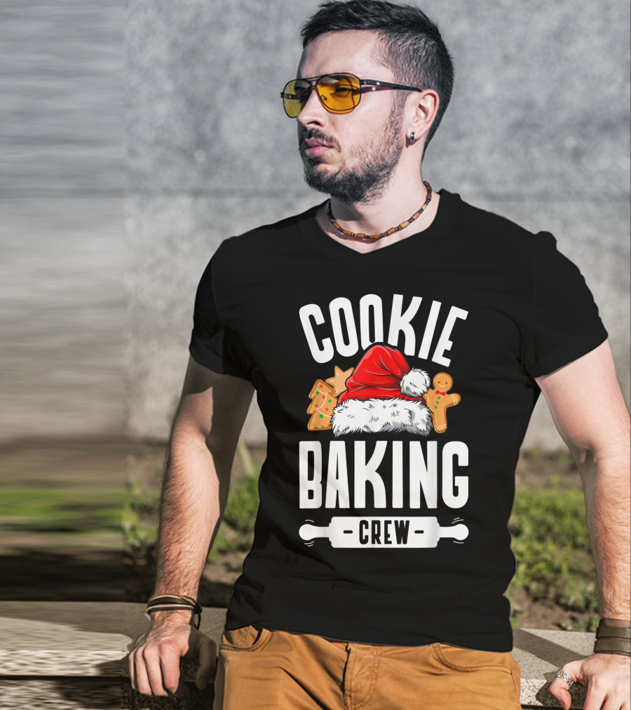 Cookie Baking Crew Christmas Santa Hat Gingerbread Family T-Shirt