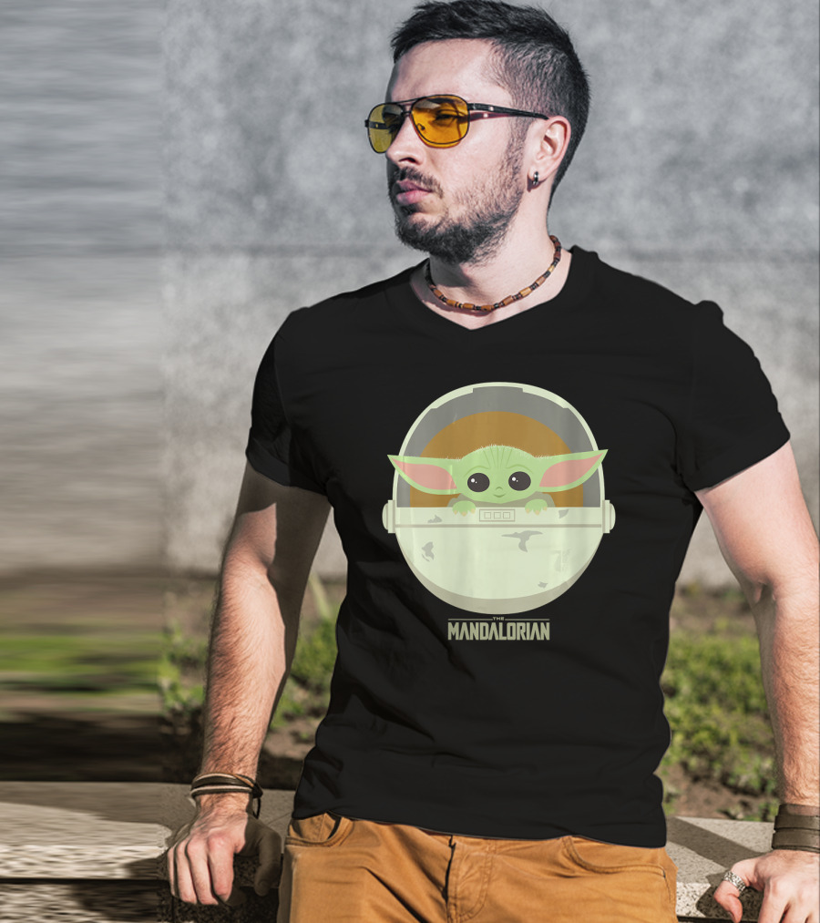 Star Wars The Mandalorian The Child Bassinet Helmet T-Shirt