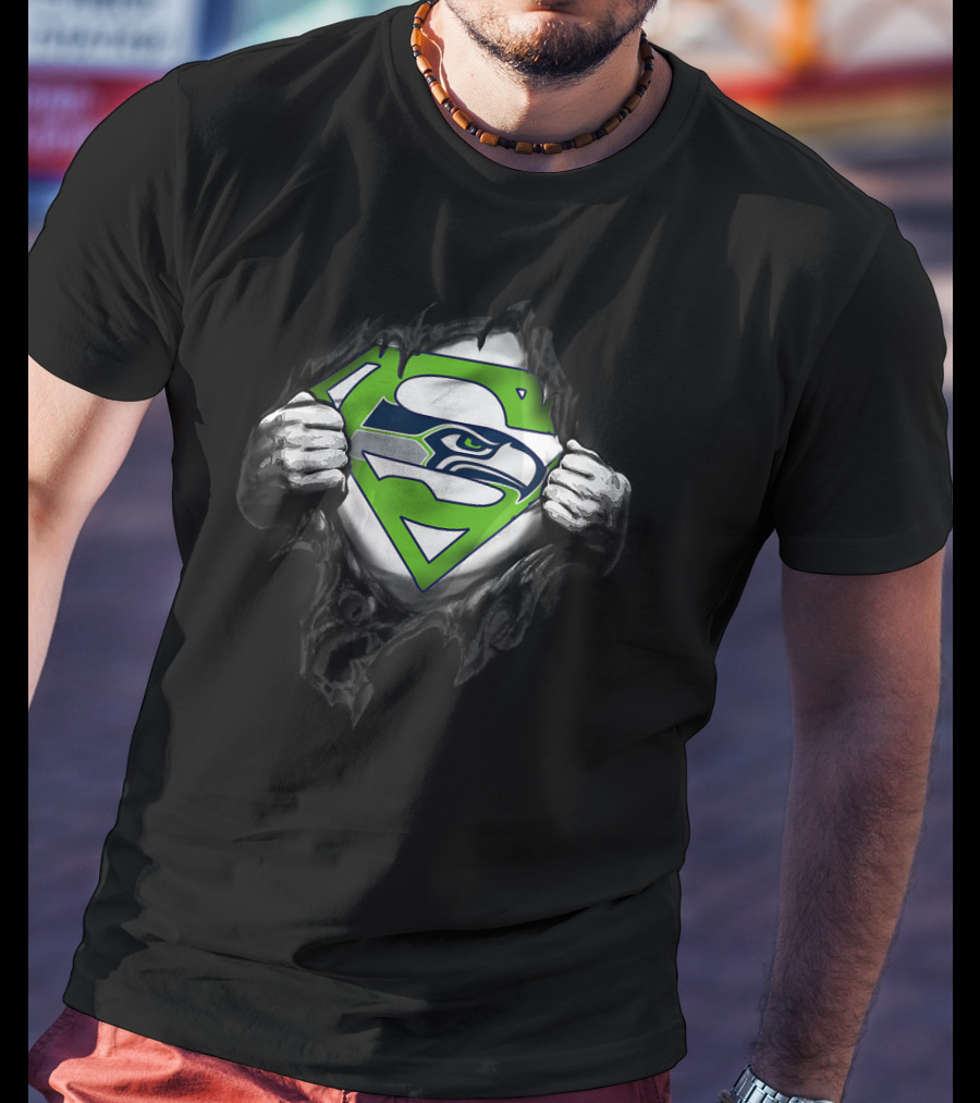 Merry Christmas Seattle Seahawk Superhero Football Team T-Shirt