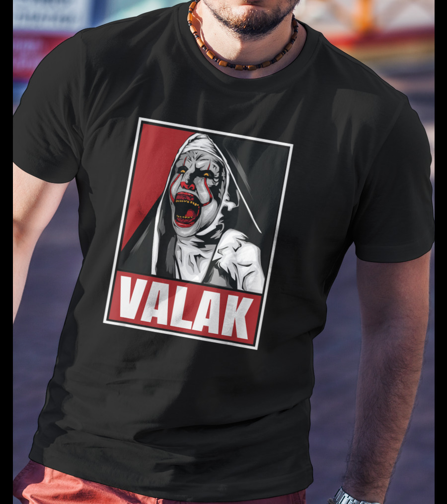 Scary Horror Valak Conjuring Nun Halloween Present T-Shirt