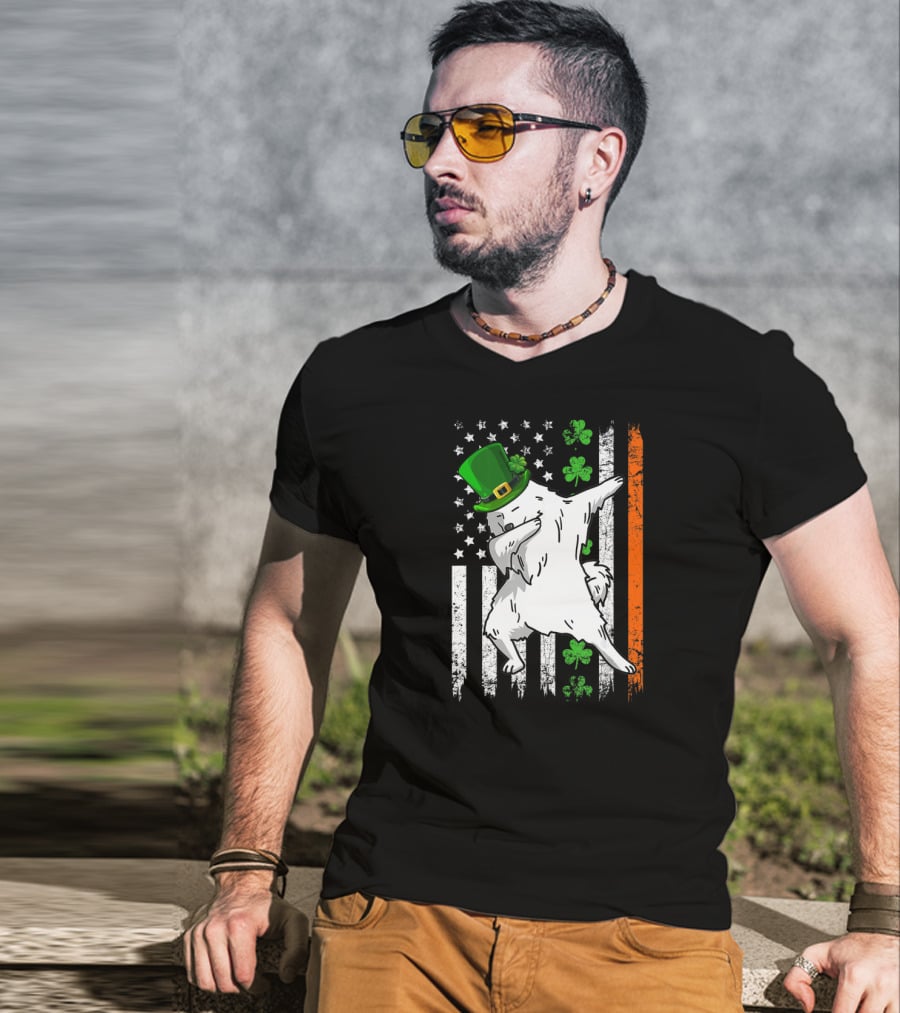 Dabbing Samoyed Leprechaun Patrick Irish Flag Shamrocks T-Shirt