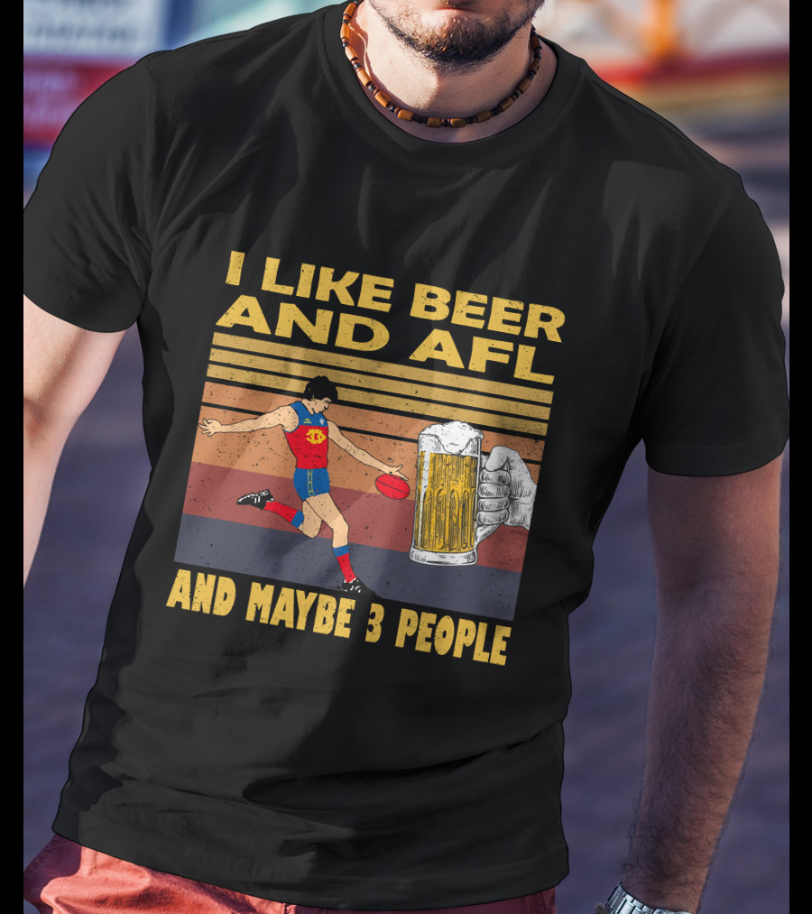 I Like Beer And AFL Maybe 3 People Retro Player And Beer Mug T-Shirt