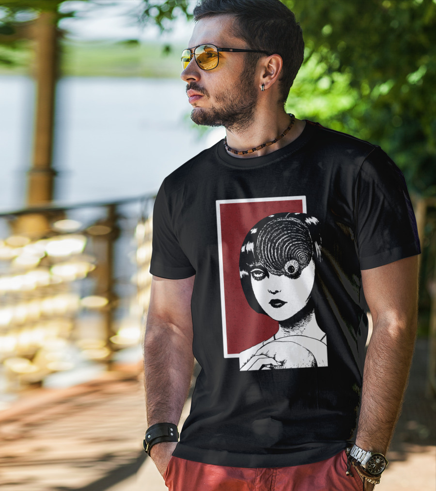 Junji Ito Uzumaki The Great Spiral Horror Manga Face With Spiral Eye T-Shirt