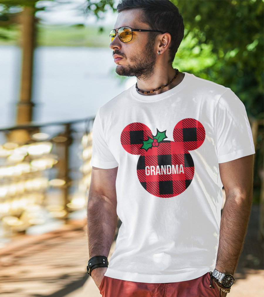 Disney Minnie Mouse Plaid Grandma Holiday Family Christmas T-Shirt