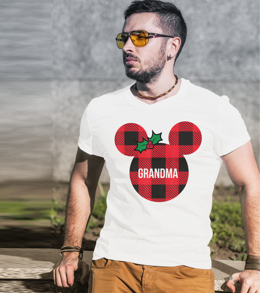 Disney Minnie Mouse Plaid Grandma Holiday Family Christmas T-Shirt