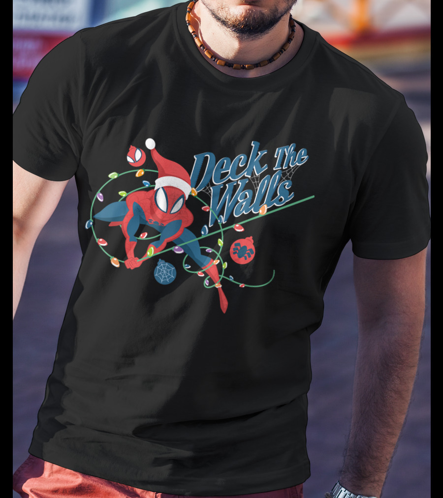Deck The Walls Marvel Spider Man Holiday Christmas Lights Santa Hat T-Shirt