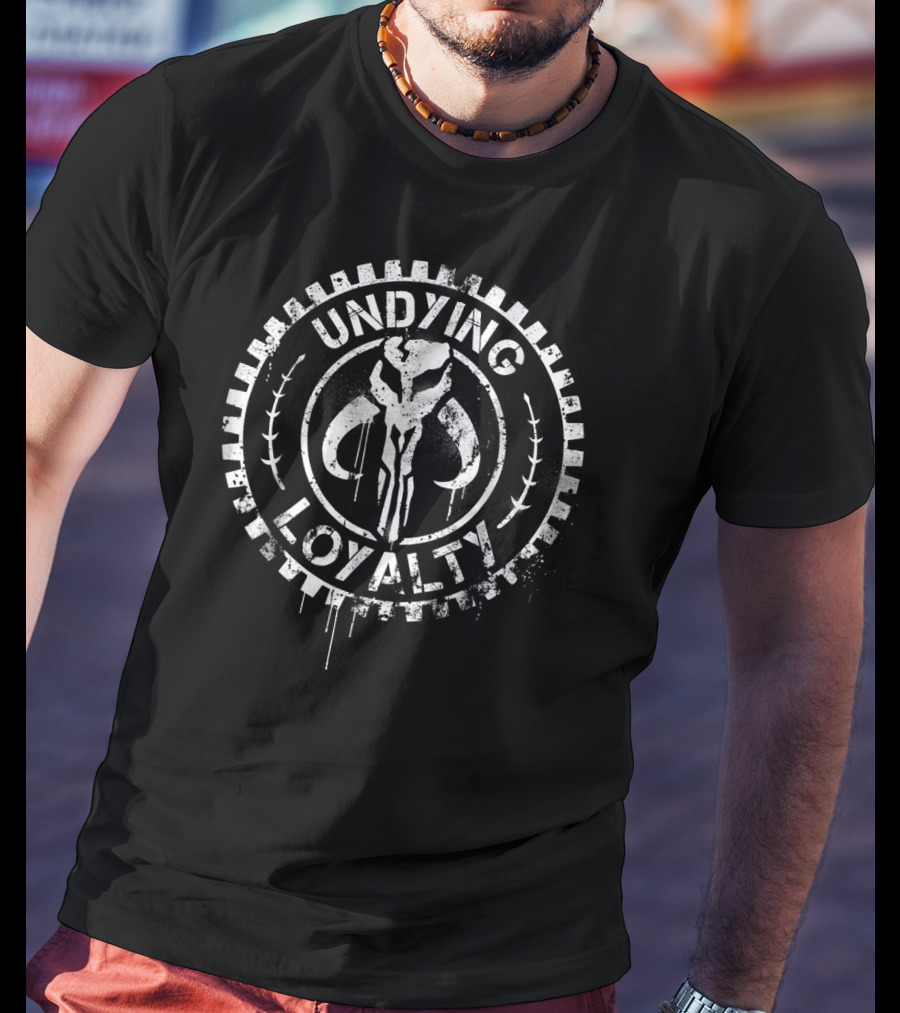 Undying Loyalty Mandalorian Mythosaur Skull Star Wars T-Shirt