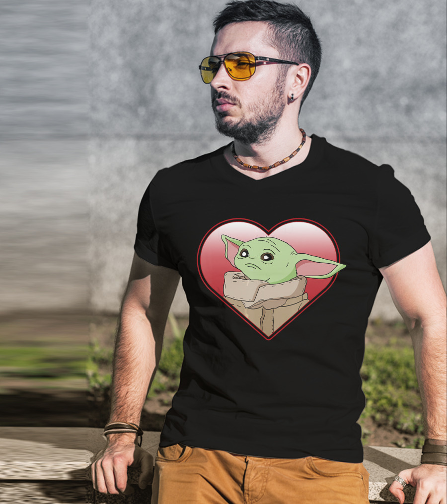 Star Wars The Mandalorian The Child Valentine Heart Grogu T-Shirt