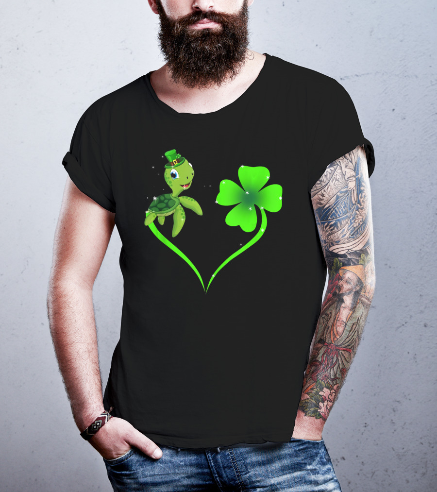 Happy St Patrick's Day Shamrock Turtle With Leprechaun Hat And Green Heart T-Shirt