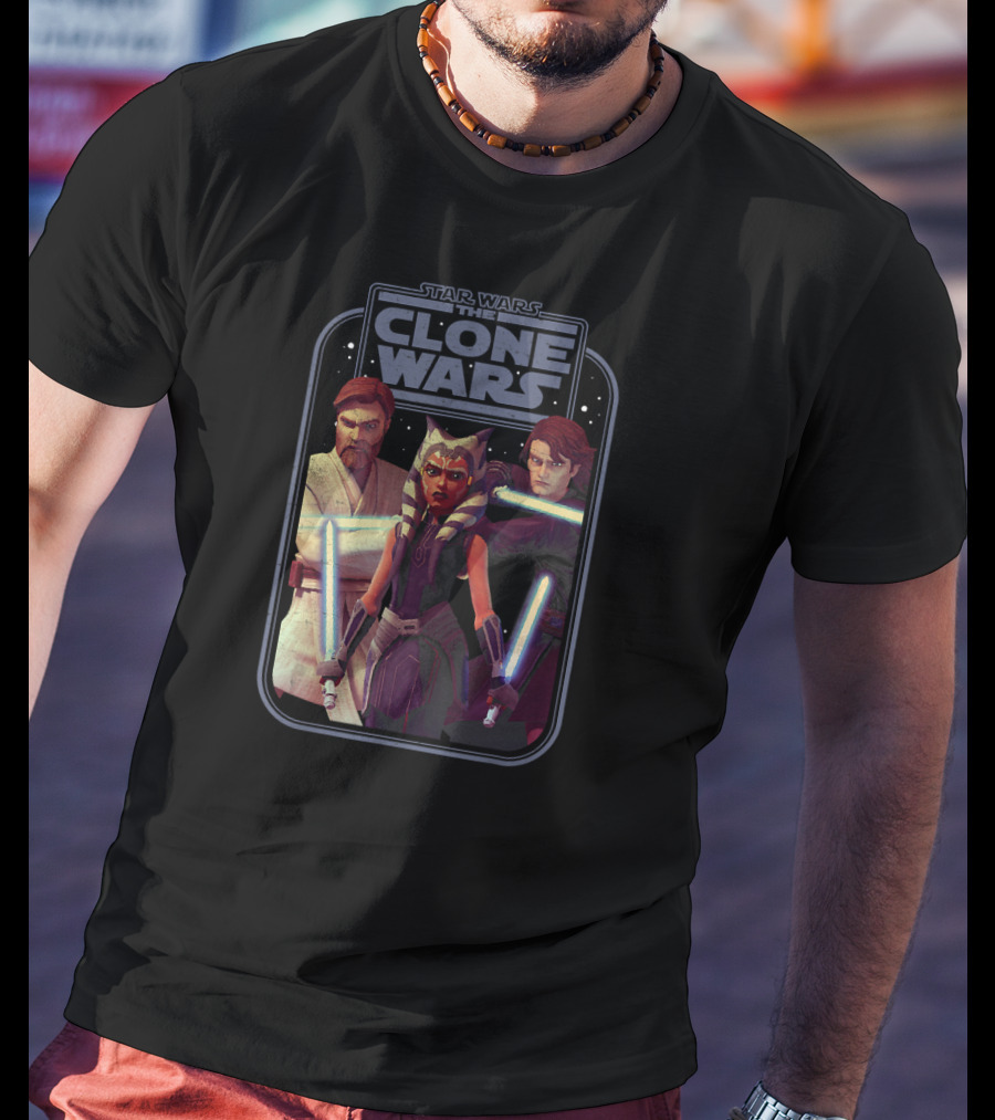 Star Wars The Clone Wars Jedi Heroes Group With Lightsabers T-Shirt