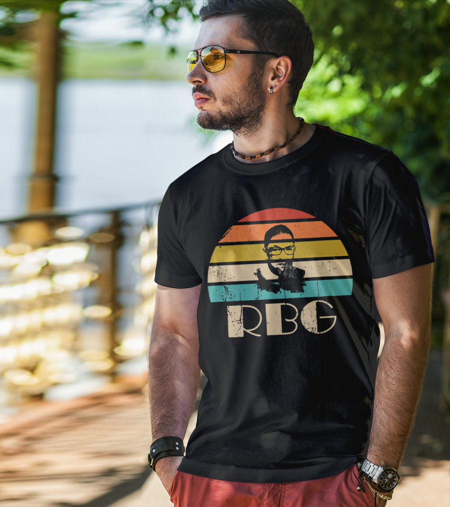 Vintage RBG Ruth Bader Ginsburg Retro Stripes T-Shirt