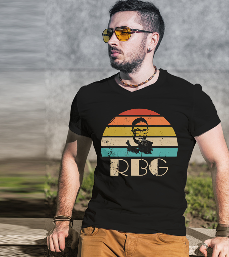 Vintage RBG Ruth Bader Ginsburg Retro Stripes T-Shirt