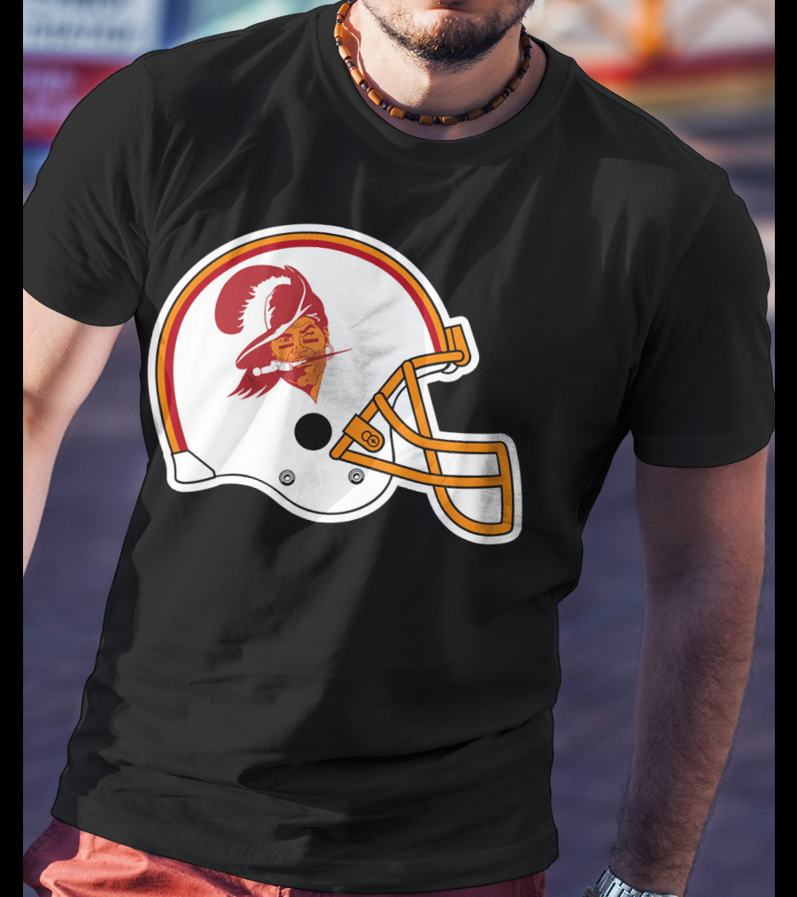 Brady Tompa Bay Buccaneers NFL Retro Helmet T-Shirt
