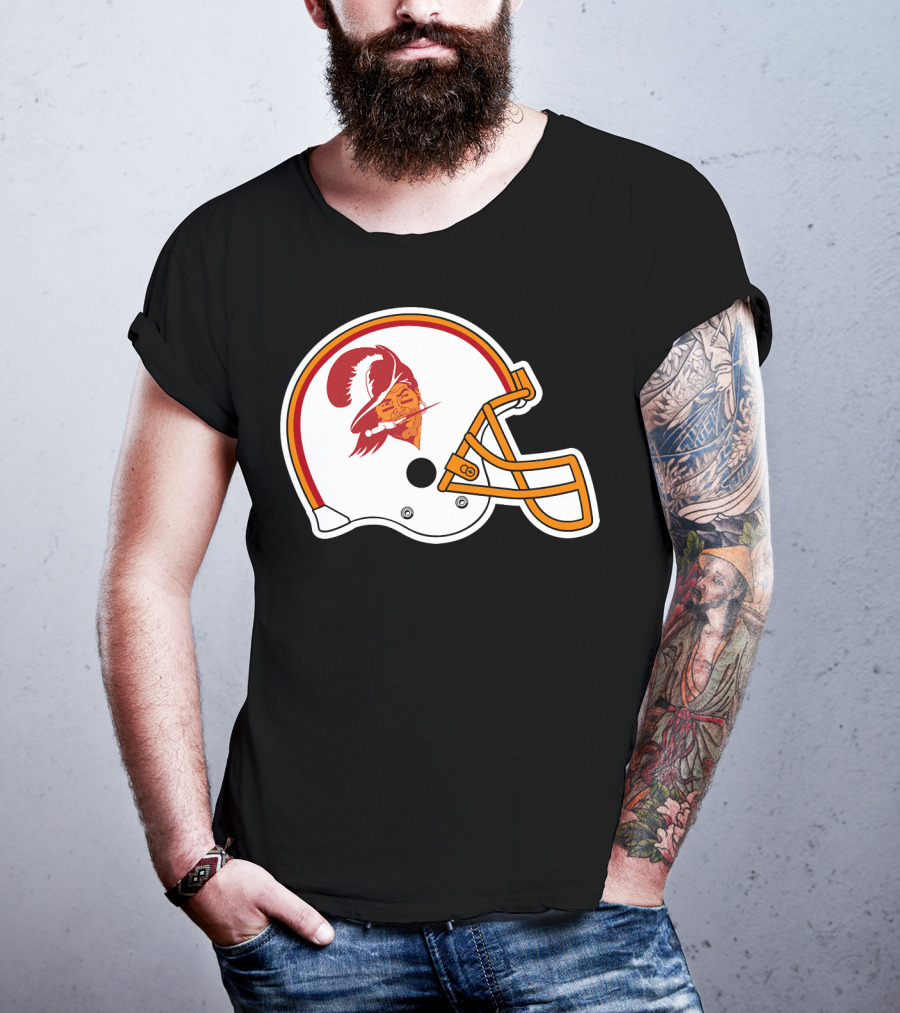 Brady Tompa Bay Buccaneers NFL Retro Helmet T-Shirt