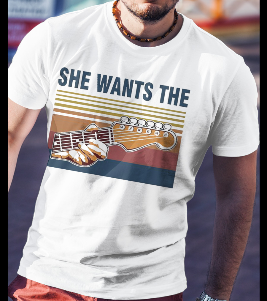 SHE WANTS THE GUITAR Retro Stripes Hand Playing Strings T-Shirt