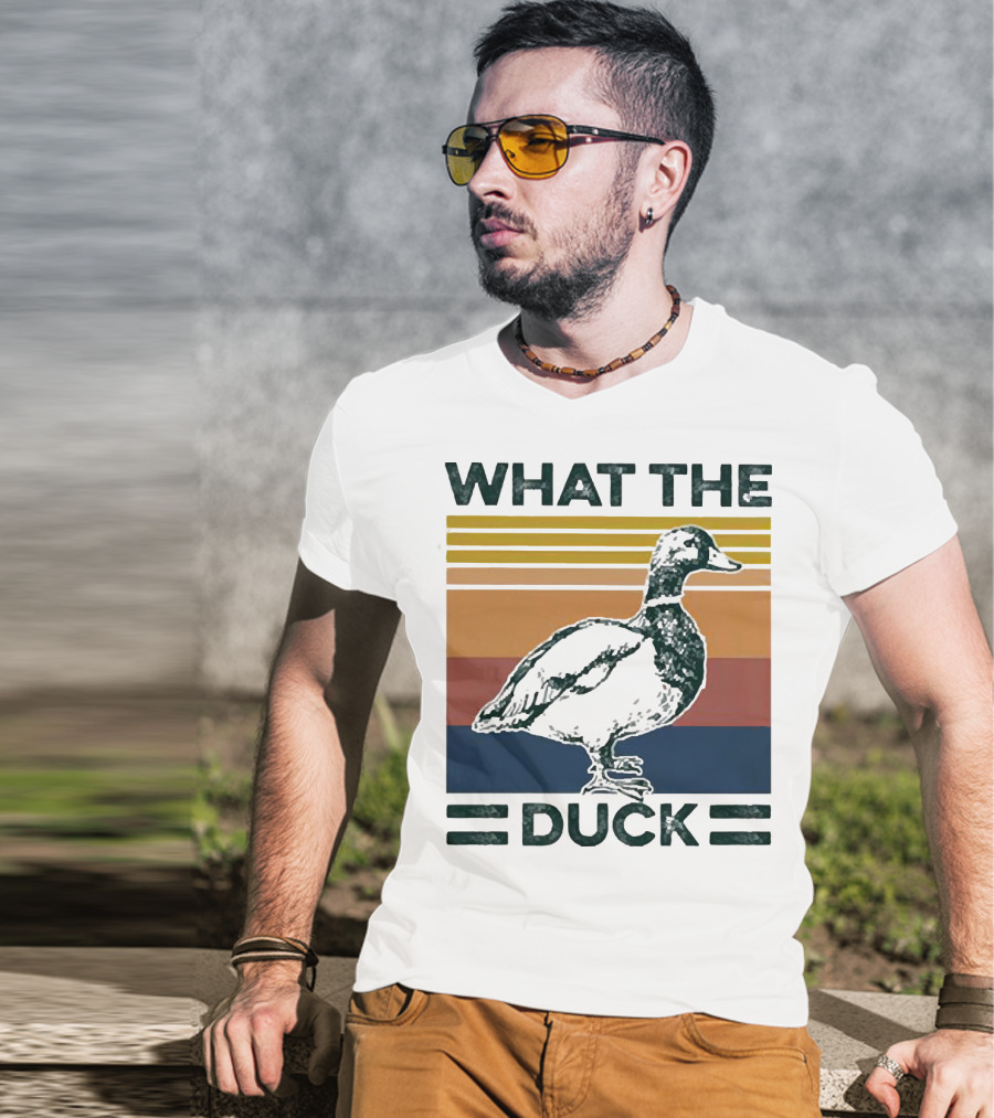What The Duck Vintage Style Retro Stripes Duck Image T-Shirt