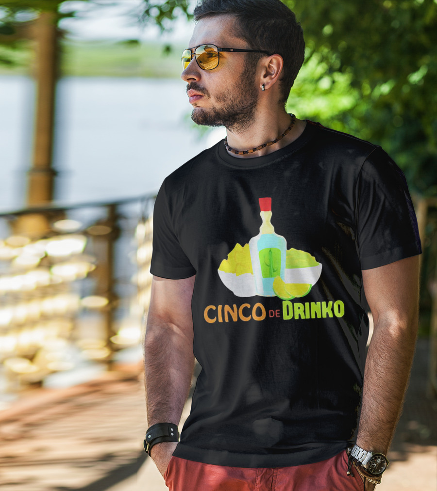 Cinco De Drinko Cinco De Mayo Wine Lemon Cocktail Bottle Lime Chips T-Shirt