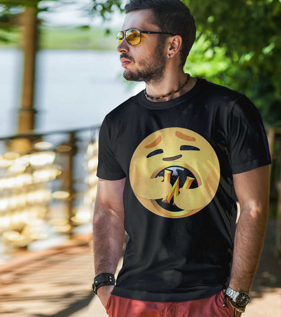 WoW20 Emoticon Hugging World Of Warcraft T-Shirt