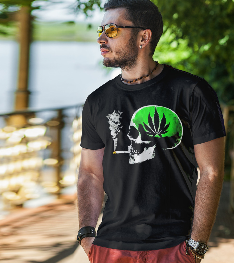 Weed Leaves Skull Smoking Joint Green Marijuana T-Shirt