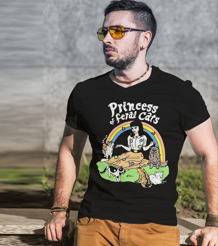 Princess Of Feral Cats With Rainbow And Cats In T-Shirt