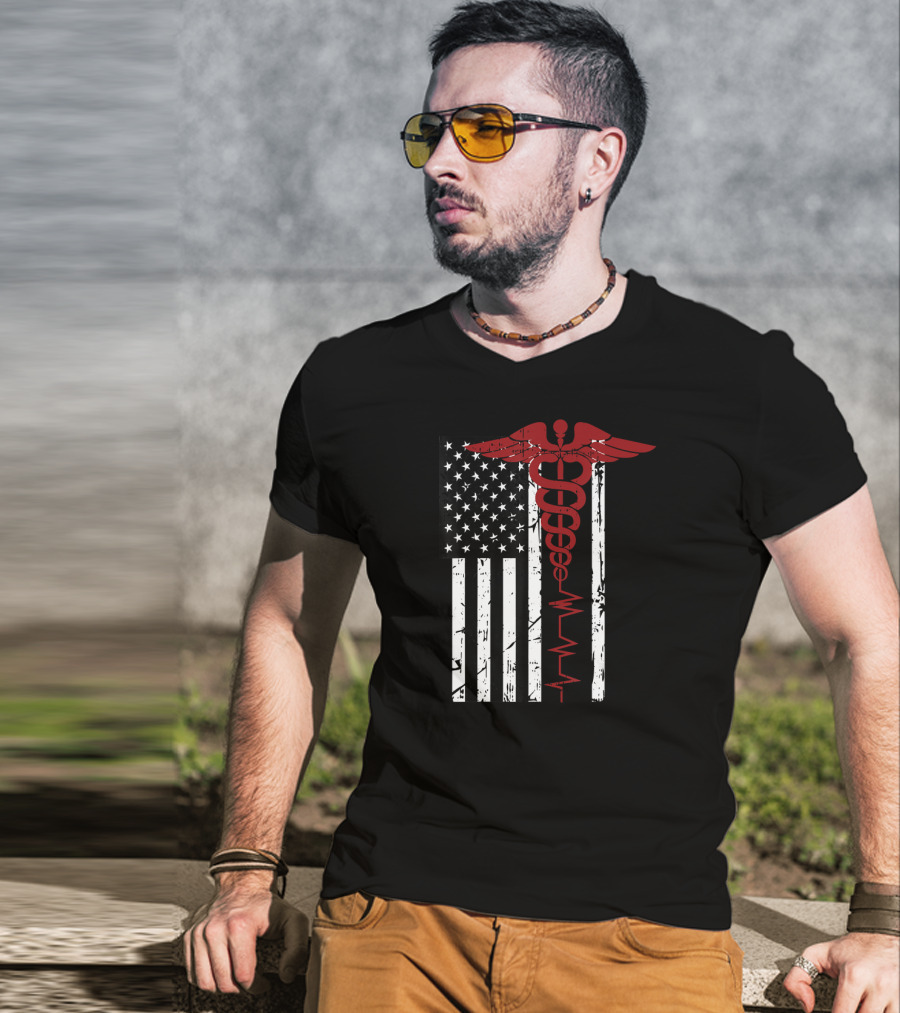 USA Flag Caduceus Medical Symbol Black Patriotic Nurse T-Shirt