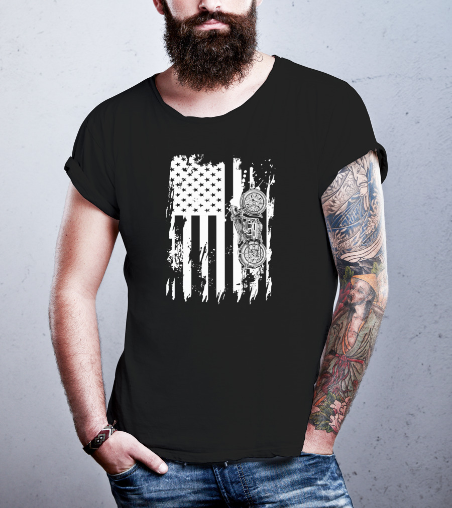 Vintage Retro Motorcycle With Grunge American Flag Background T-Shirt