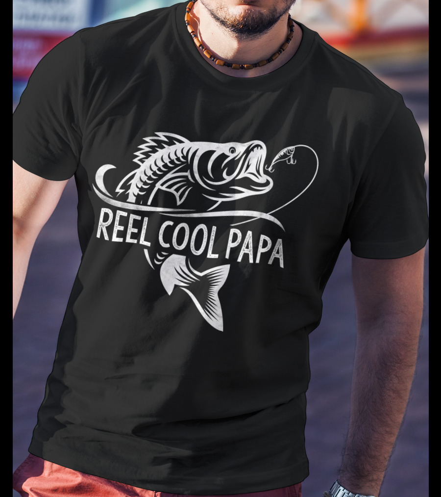 Reel Cool Papa Fishing Dad Father's Day Fisherman Fish T-Shirt