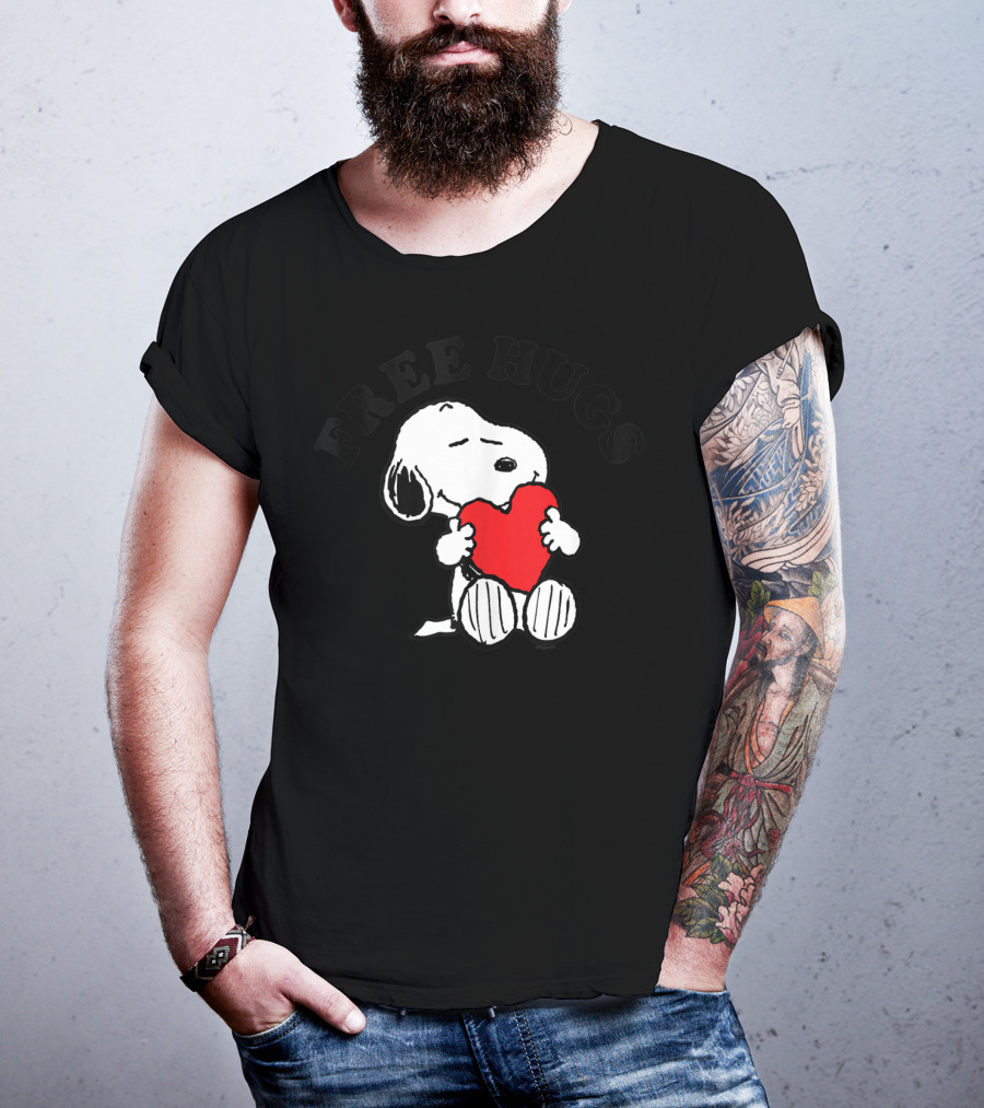 Snoopy Free Hugs Red Heart Peanuts T-Shirt