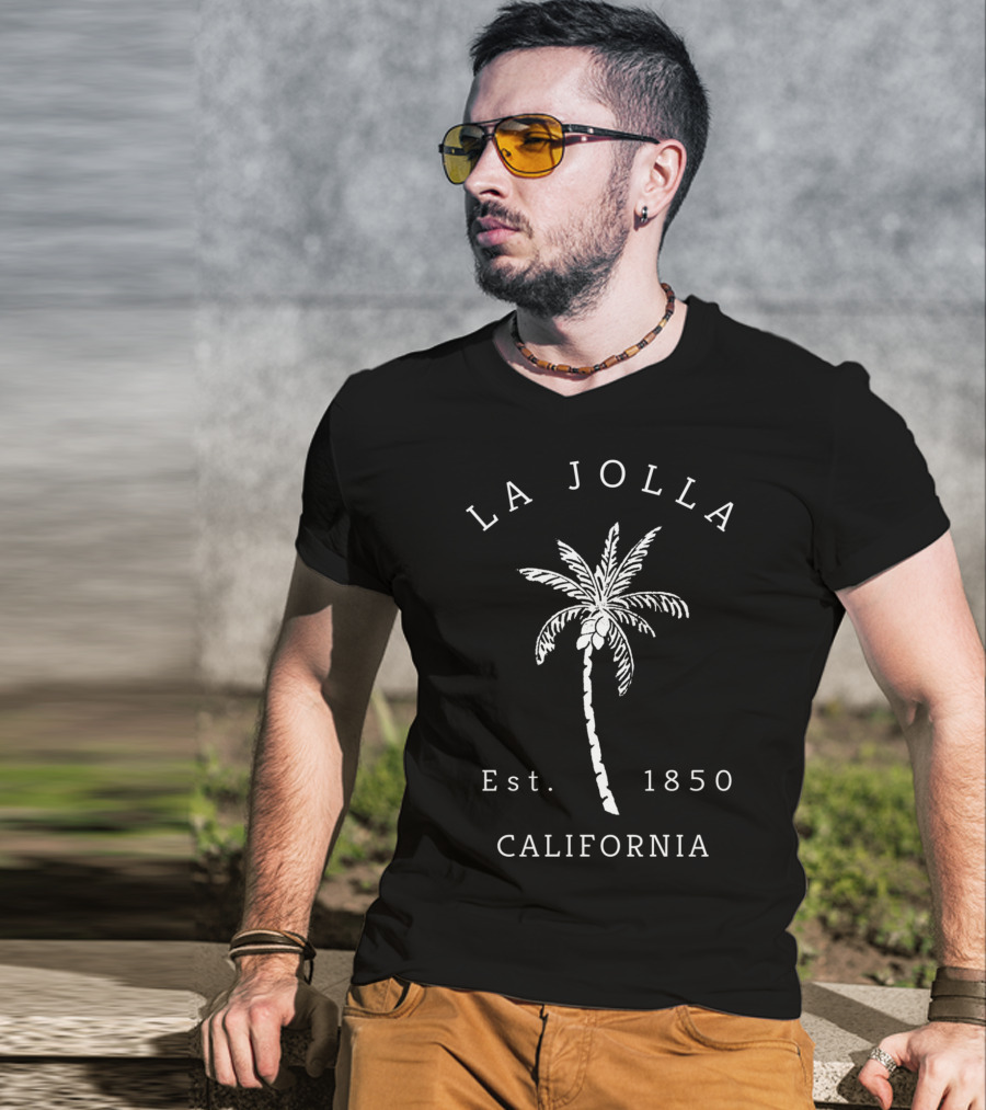 La Jolla California Est. 1850 Retro Palm Tree T-Shirt
