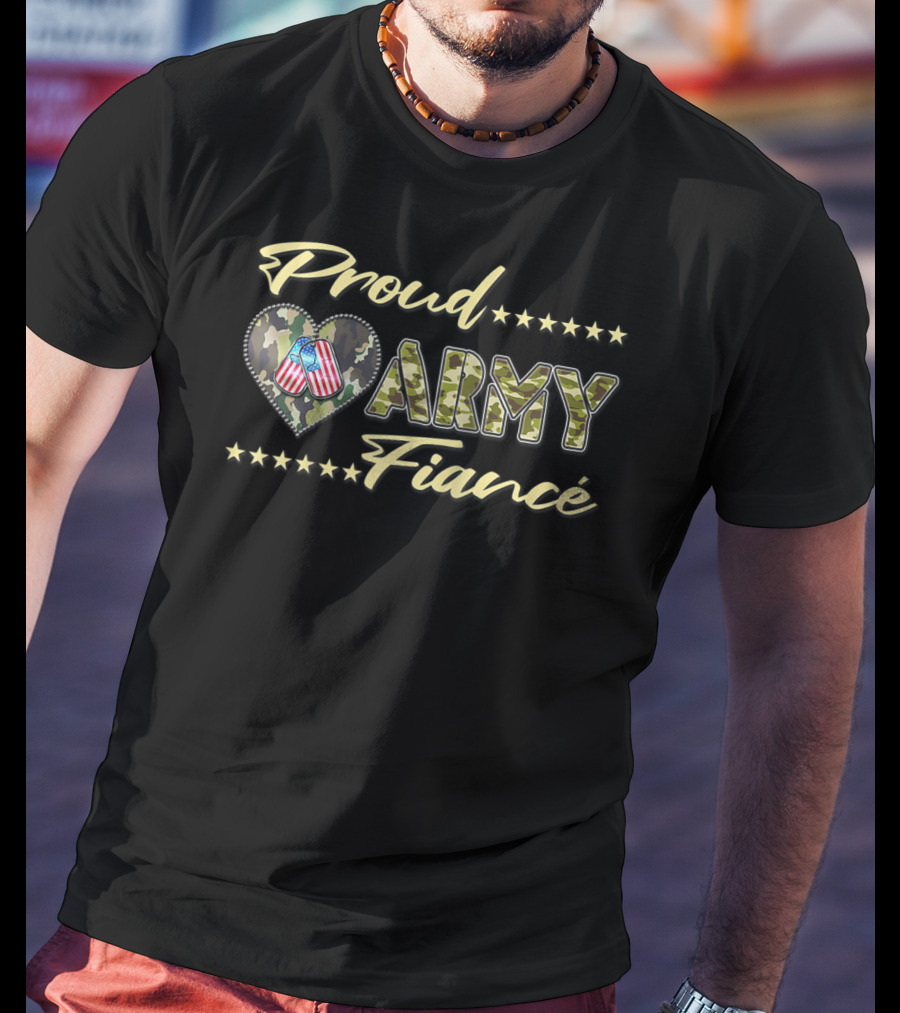 Proud Army Fiancé Camo Heart US Flag Stars T-Shirt