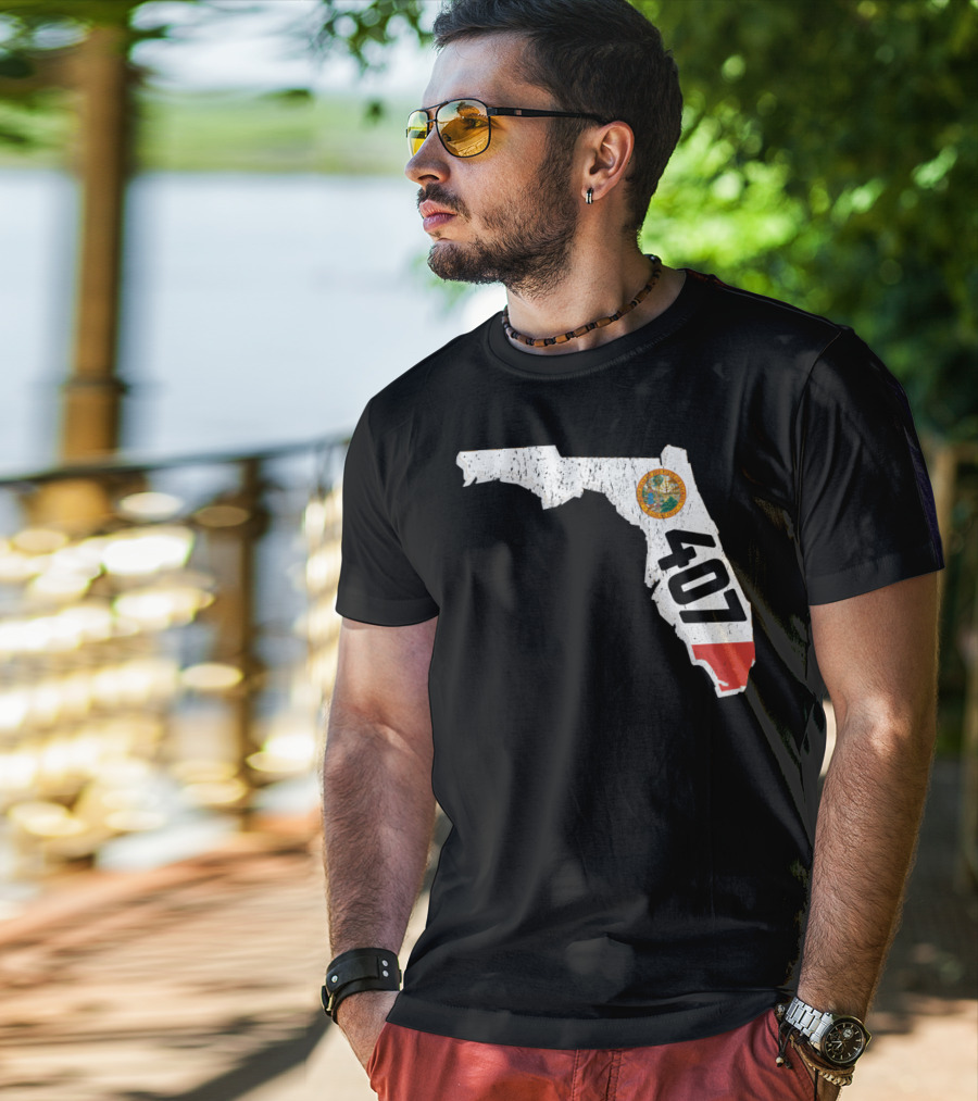Florida Map Outline With State Seal And 407 Area Code T-Shirt