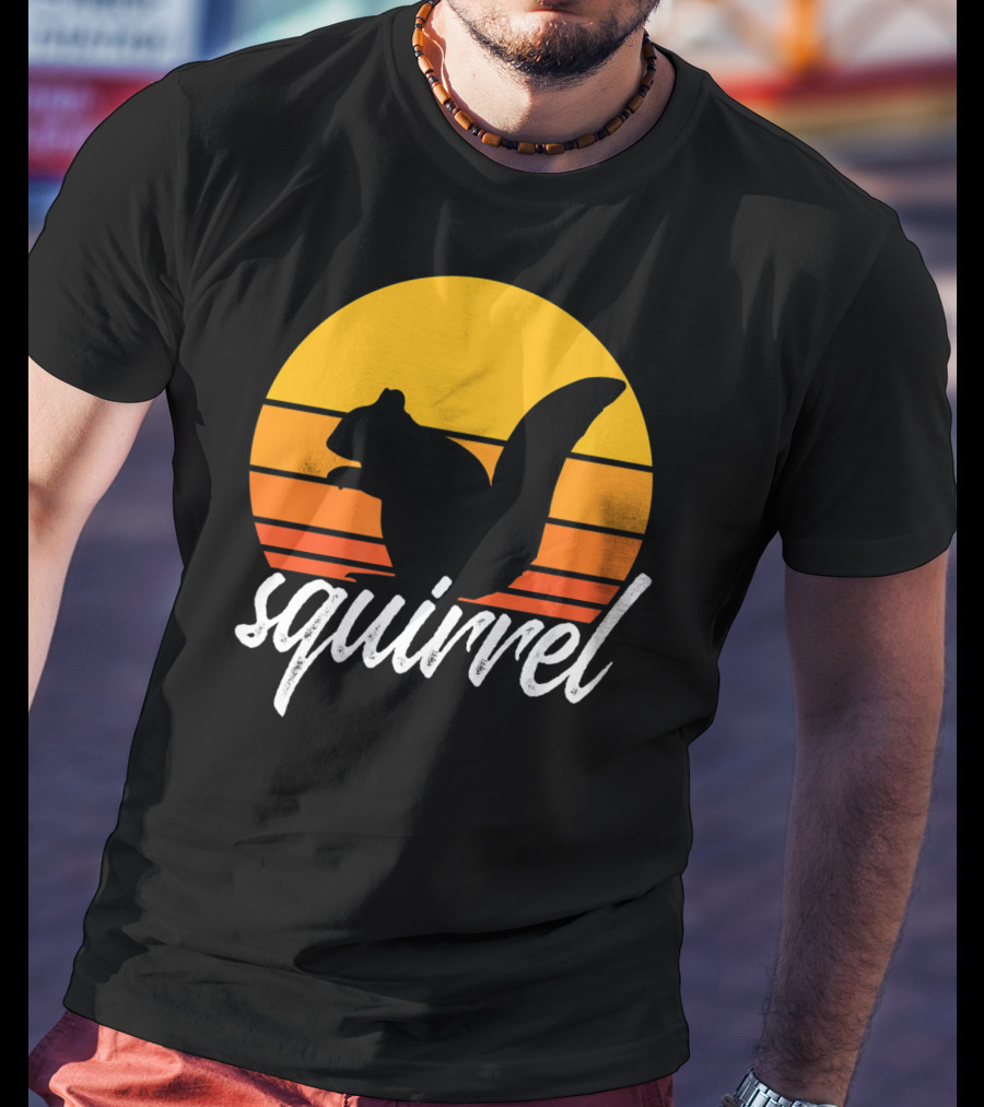 Squirrel Retro Sunset Silhouette Animal Lover Vintage T-Shirt