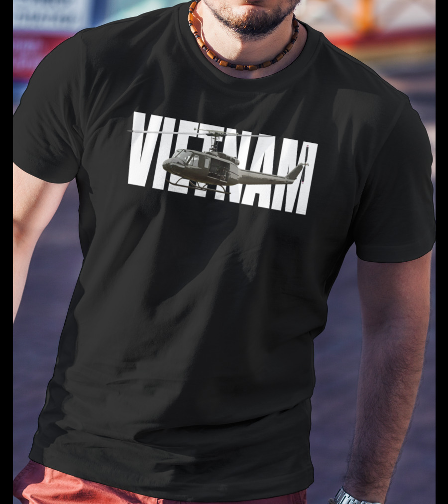 Vietnam UH-1 Huey Helicopter Vietnam Veterans T-Shirt