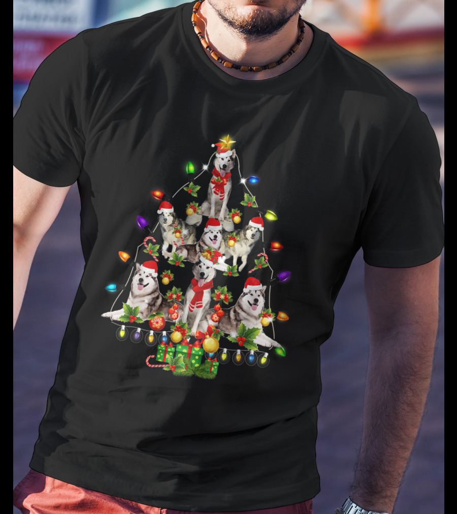 Alaskan Malamute Christmas Tree With Funny Dogs And Festive Lights T-Shirt