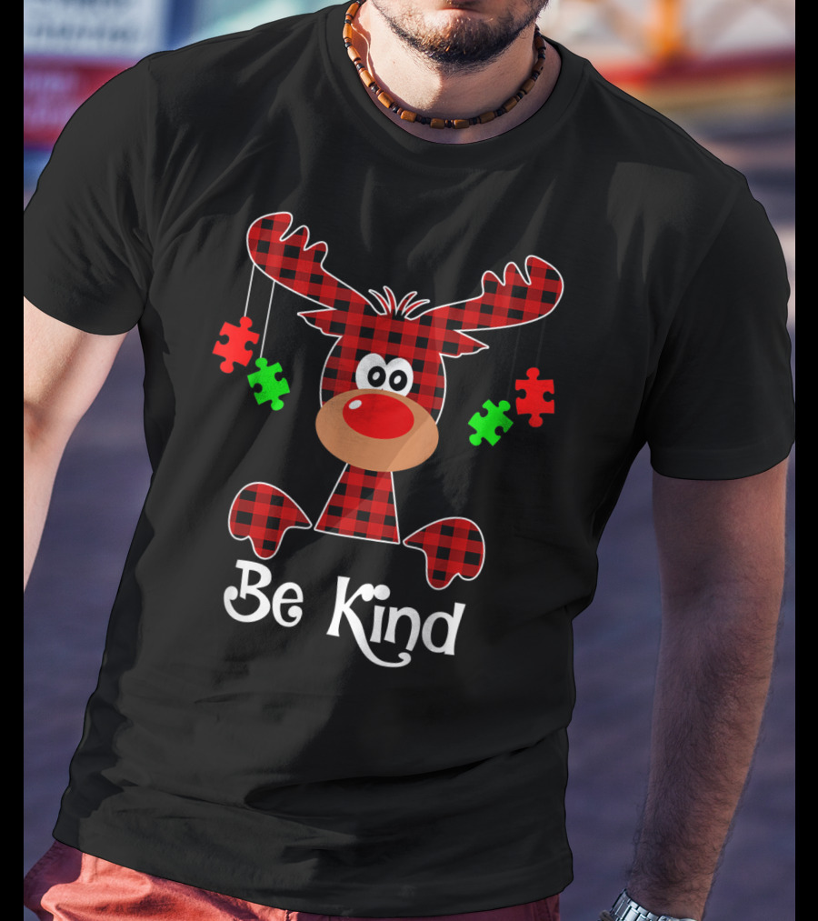 Be Kind Checkered Reindeer With Puzzle Pieces Autism Awareness Christmas T-Shirt