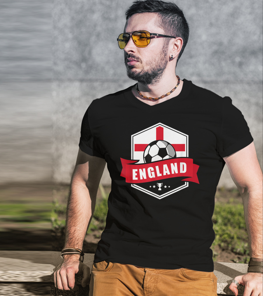 England Soccer Team Flag Ball Trophy Icon England T-Shirt